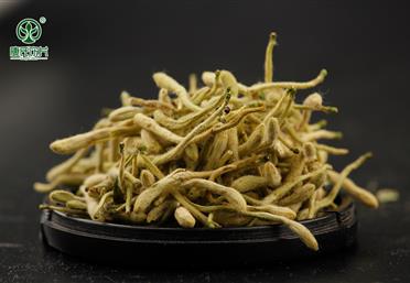 采摘金銀花，并不是采摘下來而已 - 中藥飲片代工