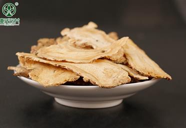 女人的養(yǎng)顏?zhàn)萄a(bǔ)妙方：當(dāng)歸煮雞蛋 - 中藥飲片代工