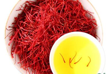 男人可以喝藏紅花嗎？有什么好處藏紅花的常見問題＿康氏中藥飲片代工定制OEM